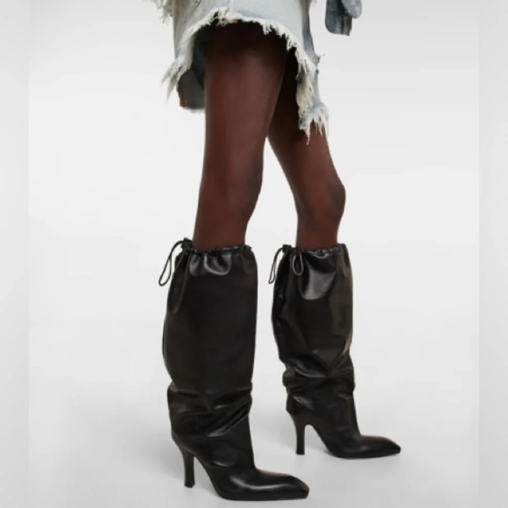 Balenciaga Boots Women's Black Falcon 105mm Leather Knee Boots EUR 39 US 9 - Picture 1 of 16